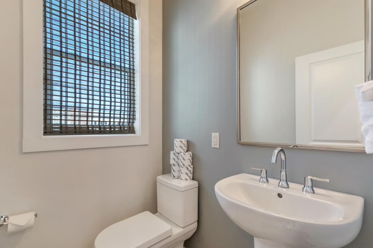 Modern 4Br Townhouse In Bienville Villas New Orleans Buitenkant foto